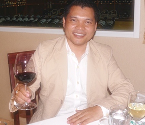 Natthachai Chaiyaprom of BNK Pattaya Wine Gallery sponsored the wines.